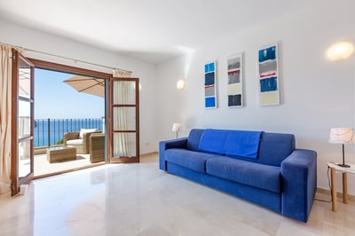 Luxury Villa Photo #24