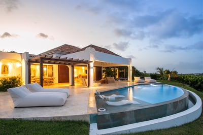 Luxury Villa Photo #2