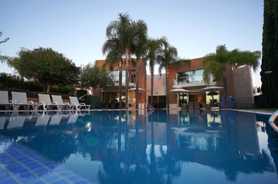 Luxury Villa Photo #6