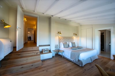Luxury Villa Photo #16