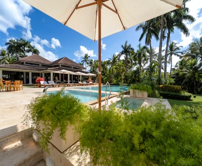 Luxury Villa Photo #11