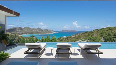 Luxury Villa Photo #4