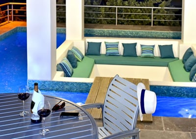 Luxury Villa Photo #4