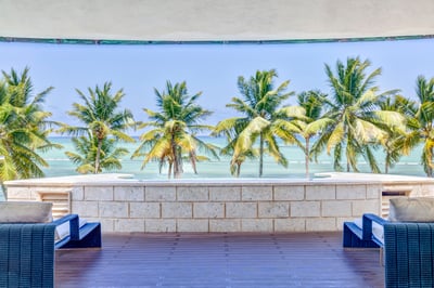 Luxury Villa Photo #16