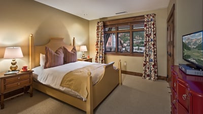 King suite