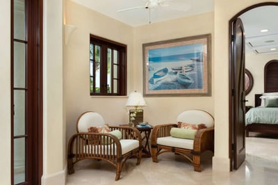 Luxury Villa Photo #21
