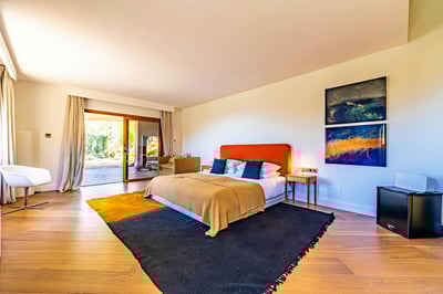 Luxury Villa Photo #44