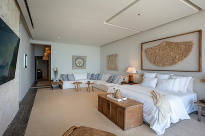 Luxury Villa Photo #44