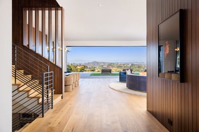 Luxury Villa Photo #10
