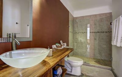Luxury Villa Photo #31