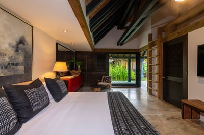 Luxury Villa Photo #62