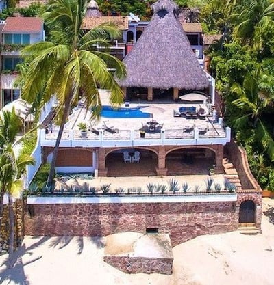 Luxury Villa Photo #2