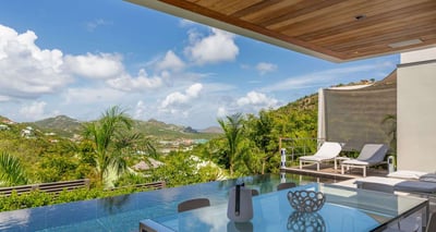 Luxury Villa Photo #7