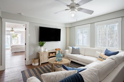 Luxury Villa Photo #25