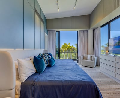 Luxury Villa Photo #36