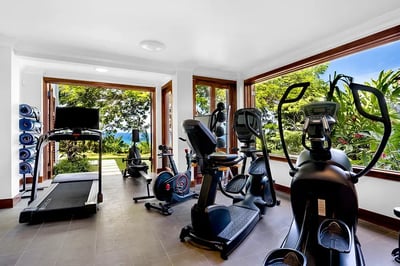 Luxury Villa Photo #21