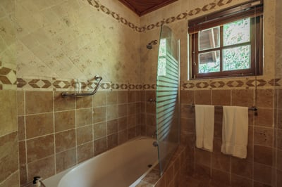 Luxury Villa Photo #40
