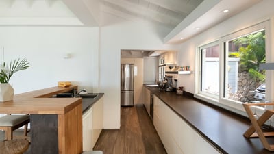 Luxury Villa Photo #32