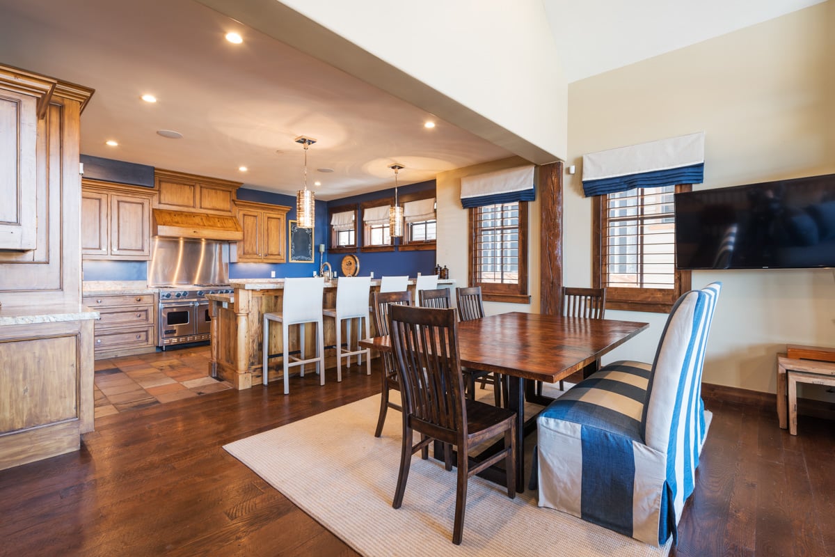 Silver Star 4 BDM Cottage with Spa