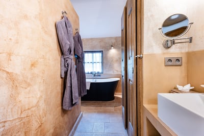 Luxury Villa Photo #18