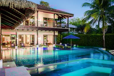 Luxury Villa Photo #4