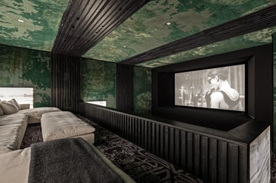 Luxury Villa Photo #30