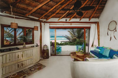 Luxury Villa Photo #3