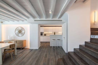 Luxury Villa Photo #15