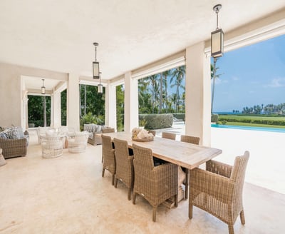 Luxury Villa Photo #10