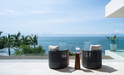 Luxury Villa Photo #26