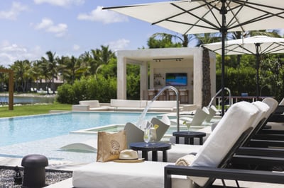 Luxury Villa Photo #6