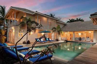 Luxury Villa Photo #8