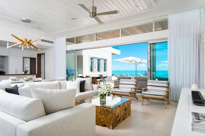 Luxury Villa Photo #5