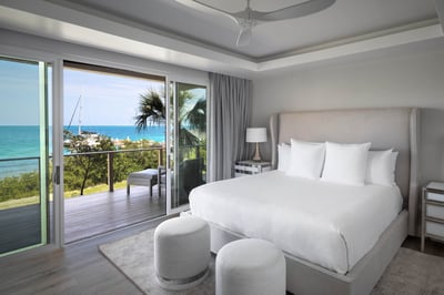 Luxury Villa Photo #18
