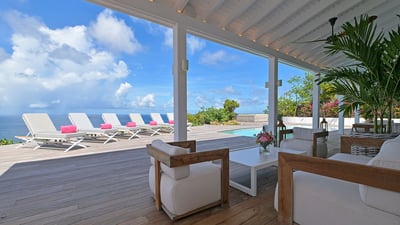 Luxury Villa Photo #10