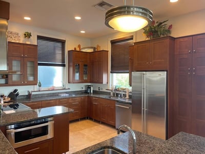 Luxury Villa Photo #5