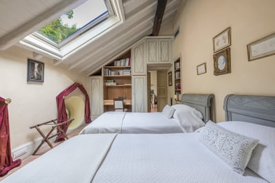 Luxury Villa Photo #56