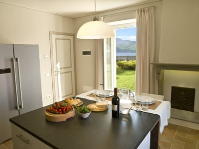 Luxury Villa Photo #7