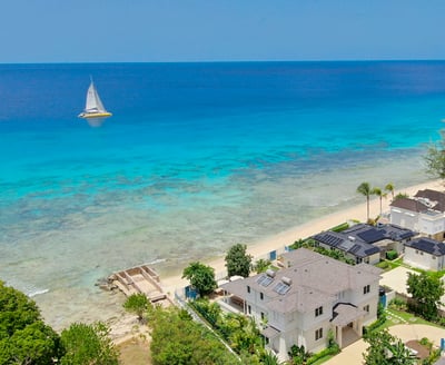 Luxury Villa Photo #5