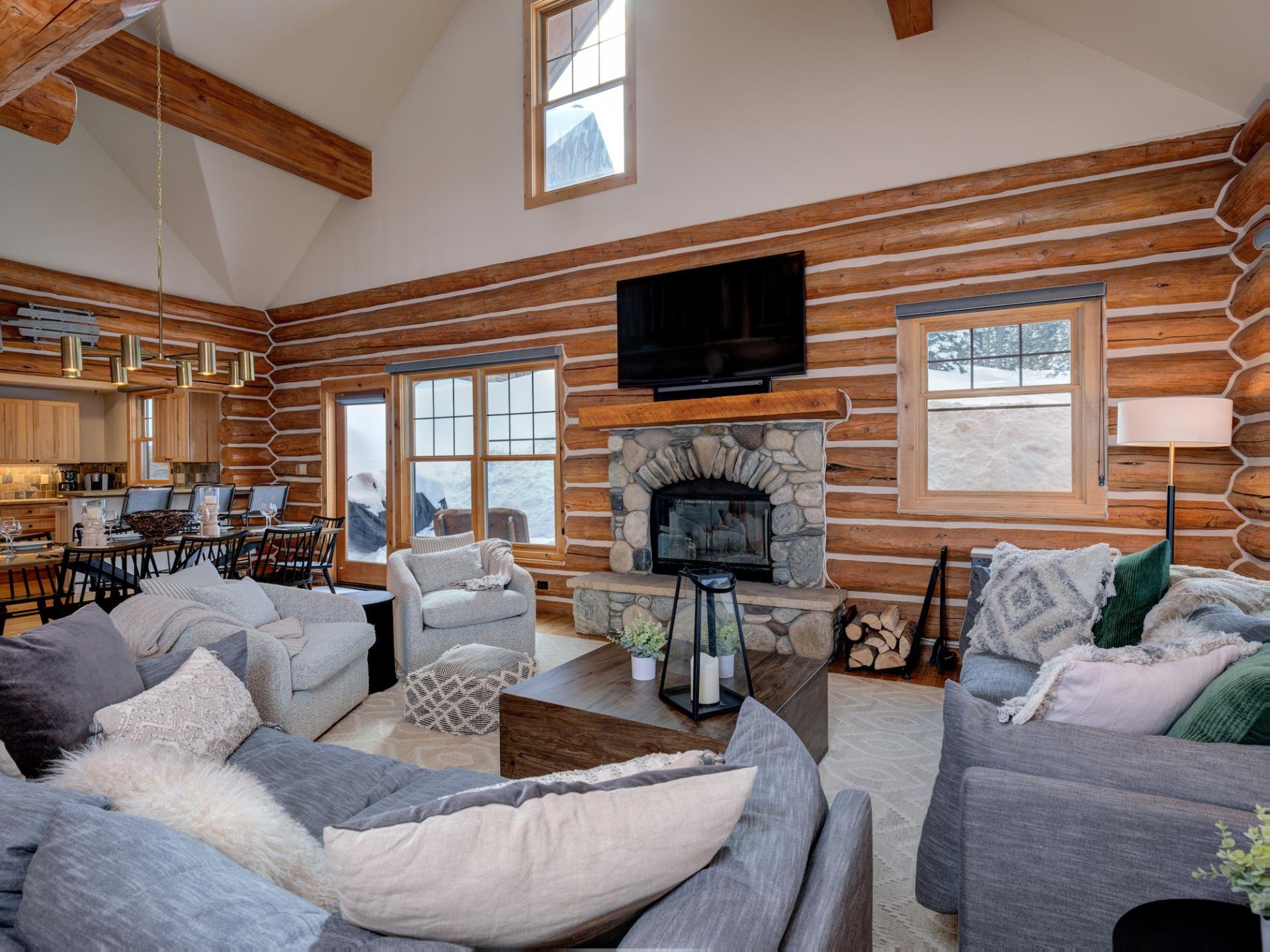 Powder Ridge Cabins,Powder Ridge Cabin | 6 Rose Bud