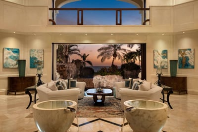 Luxury Villa Photo #18