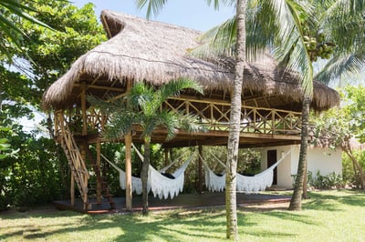 Luxury Villa Photo #18