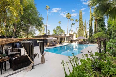 Luxury Villa Photo #5