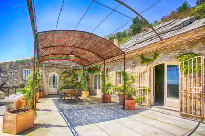 Luxury Villa Photo #7