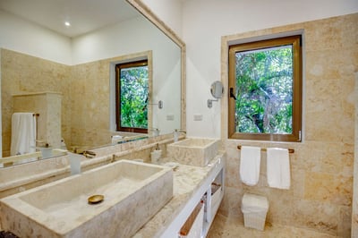 Luxury Villa Photo #51