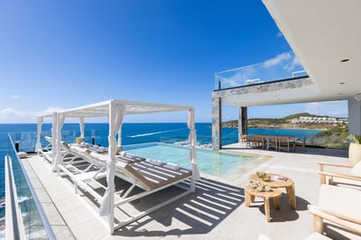 Luxury Villa Photo #14