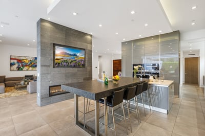 Luxury Villa Photo #23