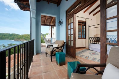 Luxury Villa Photo #18
