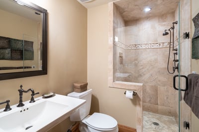 Luxury Villa Photo #23