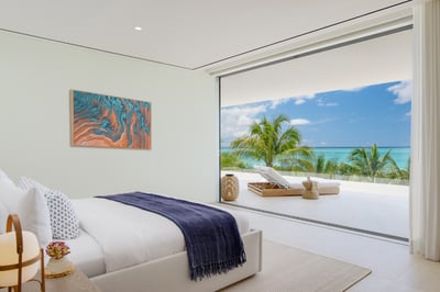 Luxury Villa Photo #31